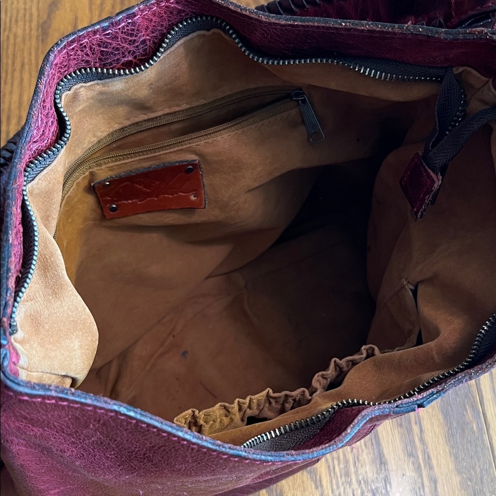 Patricia Nash Deep Red Distressed Leather Hobo Conceal Carry Bag and Wallet - Picture 12 of 16